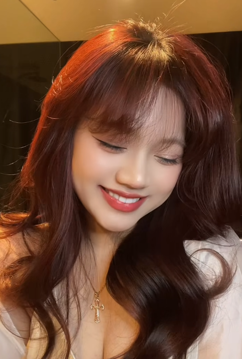 Khó lòng làm ngơ trước đoạn video 15 giây của Bảo Hân Helia, nhan sắc và thần thái không thể rời mắt!- Ảnh 1.