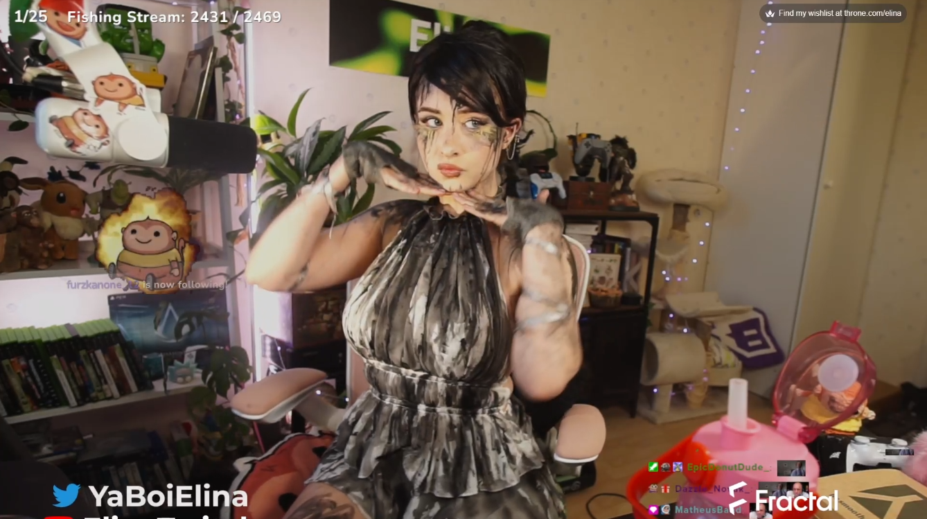 Màn cosplay đỉnh cao của hot girl bất ngờ 