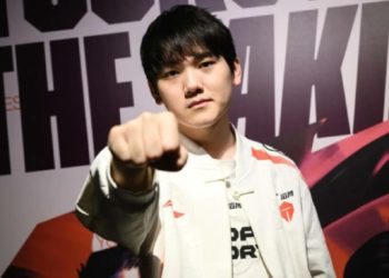 LMHT: JackeyLove gặp vấn đề sức khỏe nghiêm trọng, có thể tính đường giải nghệ khi hết mùa