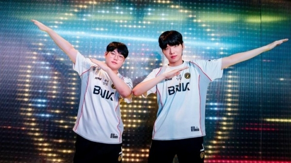 BNK FearX Gây Địa Chấn, Đánh Bại Dplus KIA Trong Trận Đấu Kịch Tính Tại Vòng Khởi Động LCK 2025