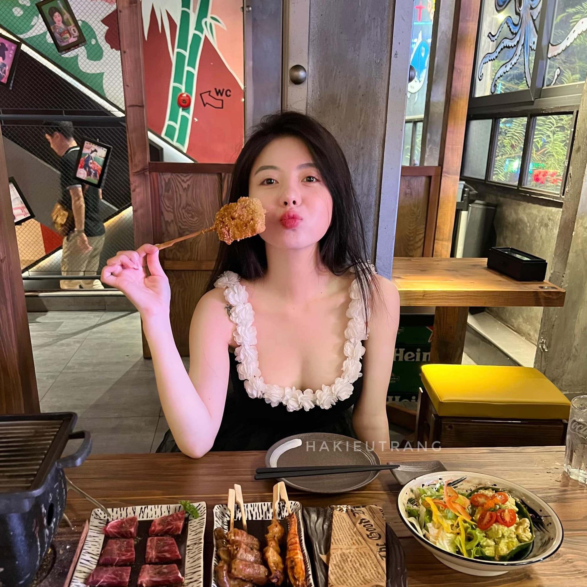 Streamer Trang Chuối công khai hình ảnh riêng tư, tâm sự 