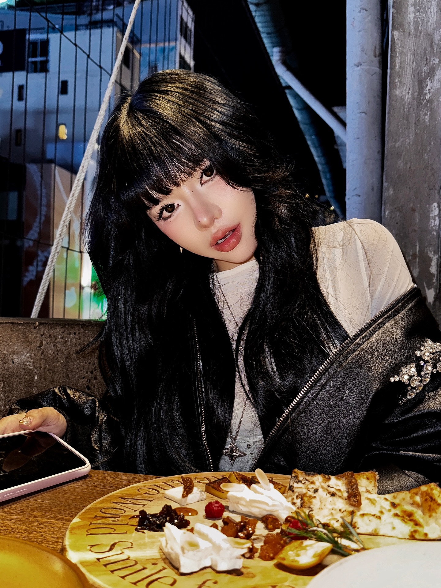 So sánh Ciin với Helia Bảo Hân, fan thừa nhận không nhận ra, người xem quốc tế cũng tràn vào khen nữ TikToker nức nở- Ảnh 9.